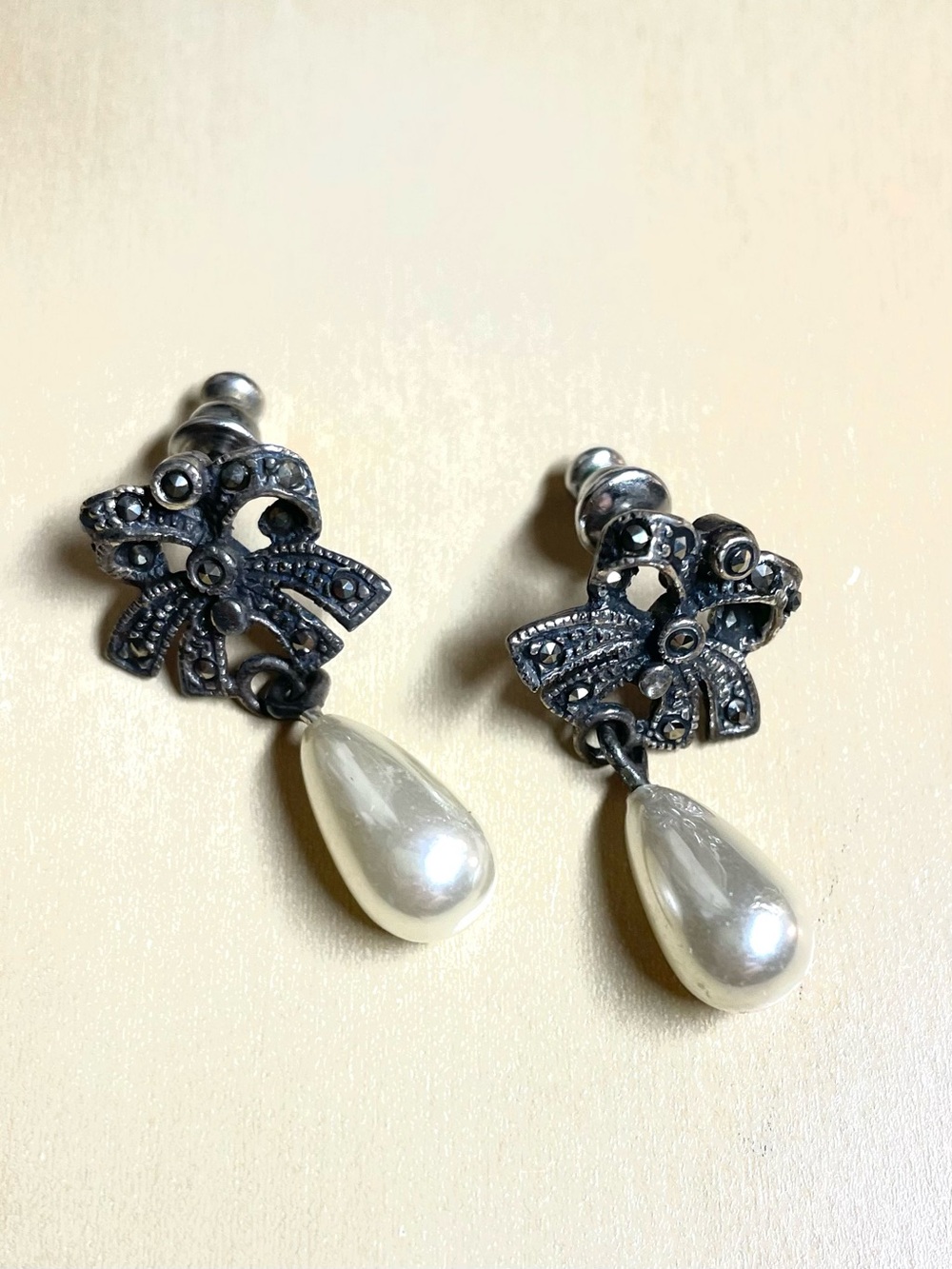 Vintage 925 Silver Marcasite Bow Drop Earrings